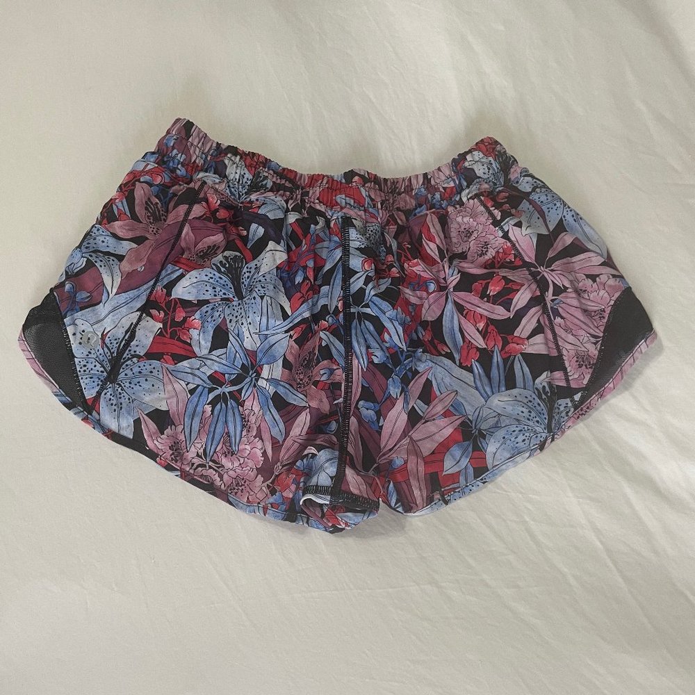 Lululemon Shorts Floral